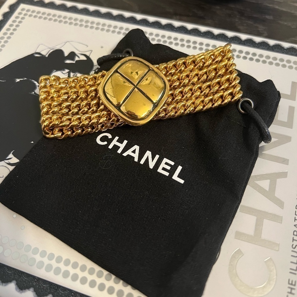 CHANEL Vintage 24k Gold Plated Link Bracelet